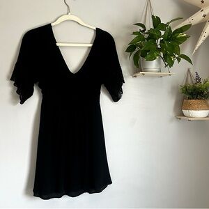 ALTARD STATE BLACK LACE SHORT SLEEVE ROMPER SIZE SMALL SUMMER TRENDING